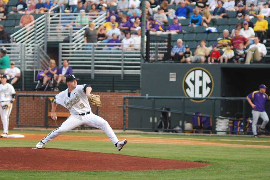 Sonny Gray (2), Vanderbilt baseball vs. LSU, April 22, 2011. Photo by Beck Friedman. 