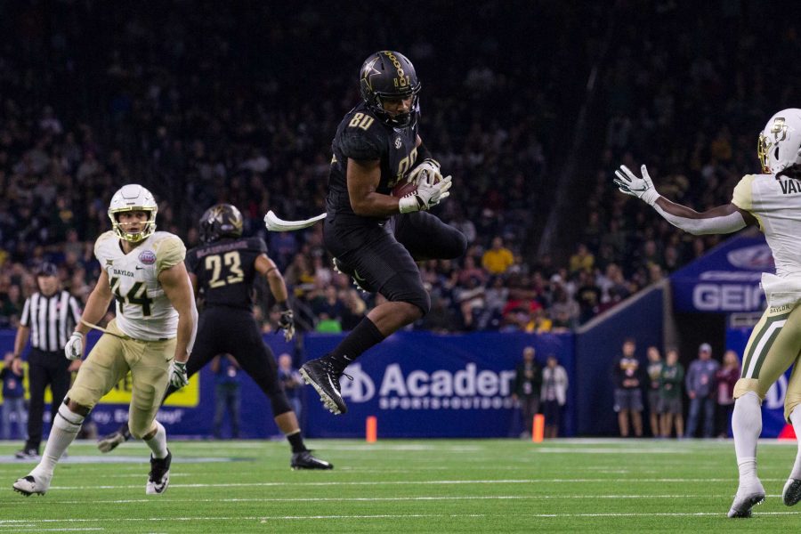 Vanderbilt plays Baylor in the Texas Bowl at NRG Stadium in Houston, Texas on Thursday, December 27, 2018. (Photo by Claire Barnett)