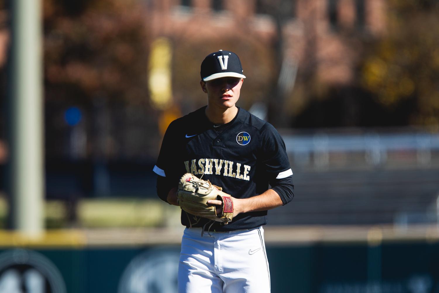 Jack Leiter pitches from the windup in Vanderbilt's 3-2 loss to Michigan in the two teams' fall scrimmage.