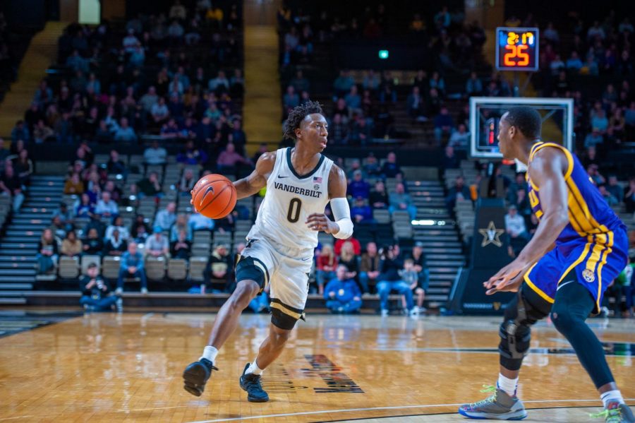 Saben Lee drives to the basket in Vanderbilt's 99-90 upset victory over LSU. 