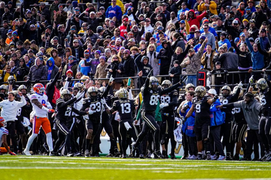 Vanderbilt's defense had two interceptions against Florida on Nov. 19, 2022. (Hustler Multimedia/Miguel Beristain)