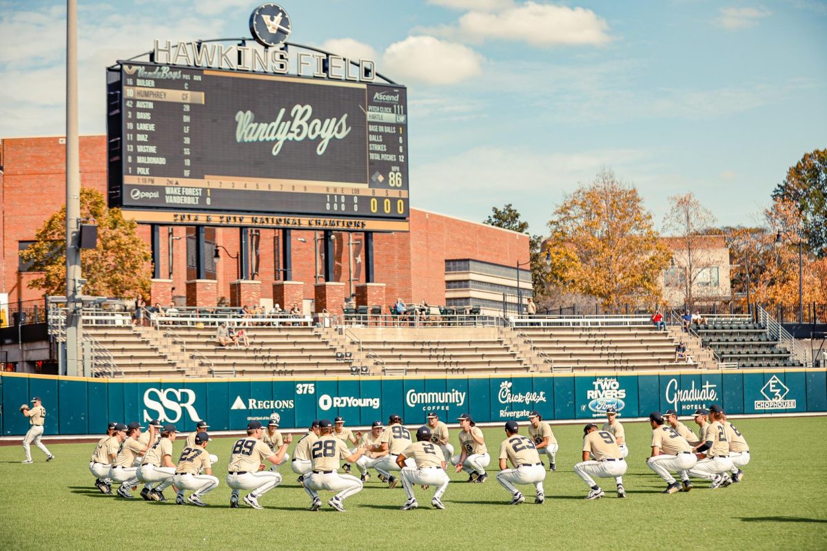 Vanderbilt warming up between innings on Oct. 28, 2023. (Hustler Multimedia/Josh Rehders)
