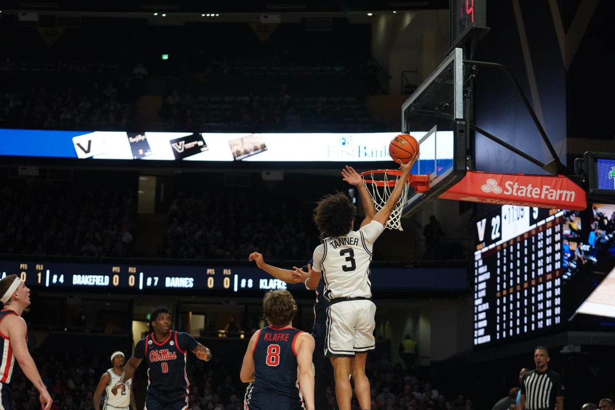 Tyler Tanner goes up to the rim to finish a layup, as photographed on Feb. 22, 2025. 