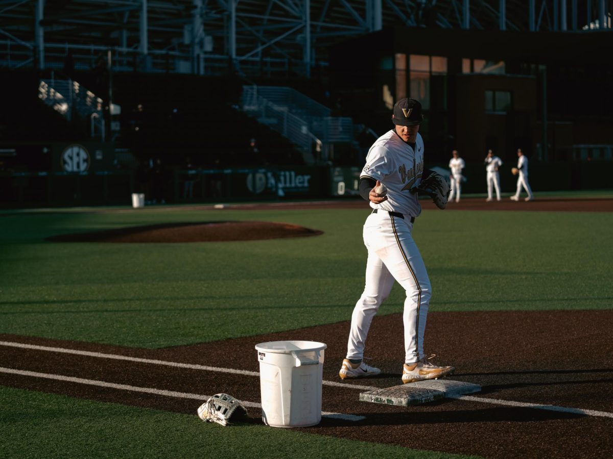 Baseballv.AF021725_OLU-01