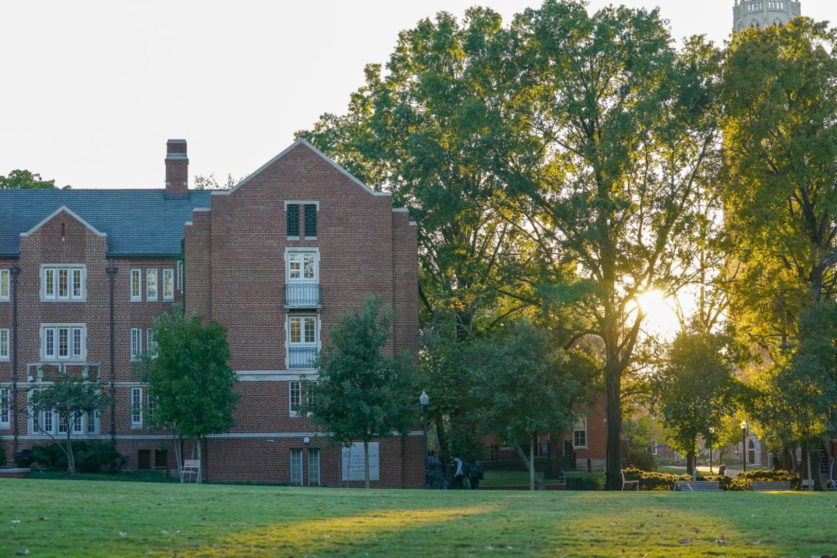 Sunset at Alumni Lawn, as photographed on Oct. 17, 2024. (Hustler Multimedia/Alondra Moya)