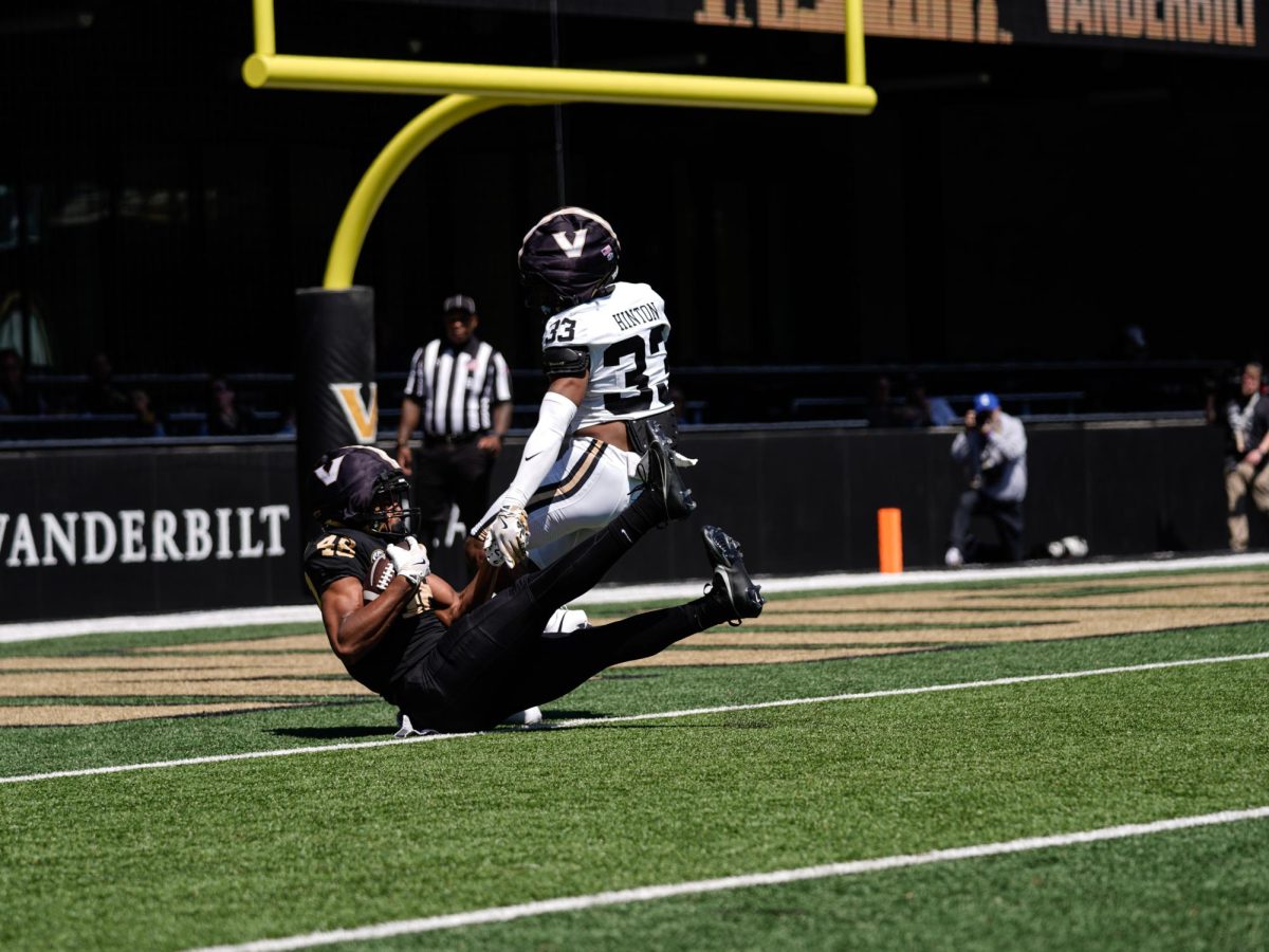 Larry Benton III catches a touchdown, as photographed on April 12, 2025. (Hustler Multimedia/Ophelia Lu)